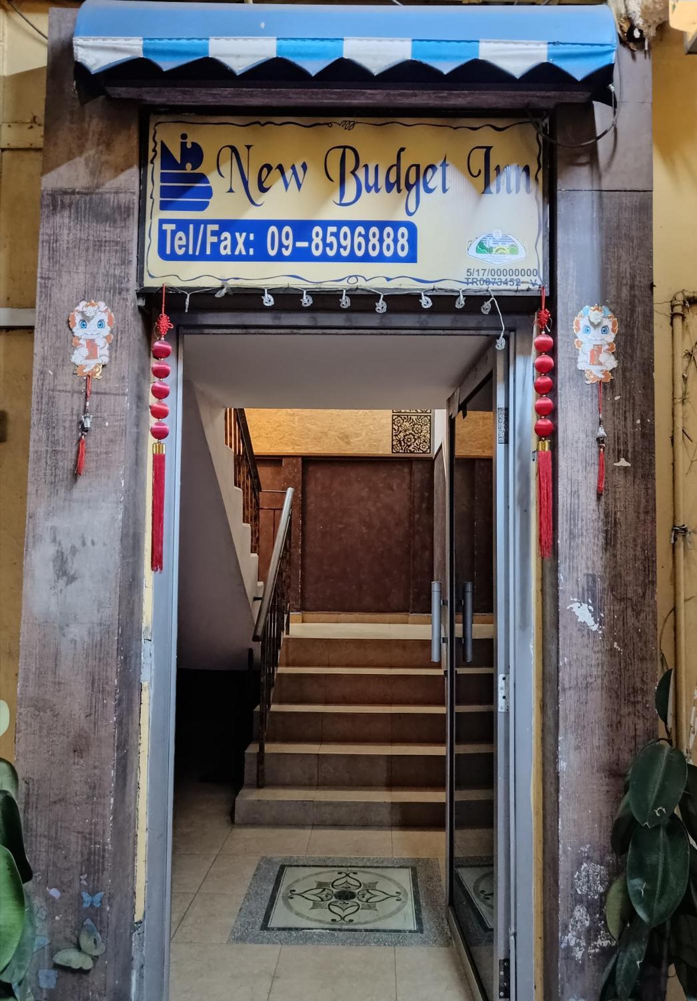New Budget Inn Hotel Chukai Buitenkant foto